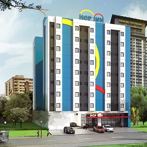 Hop Ermita 3* Манила